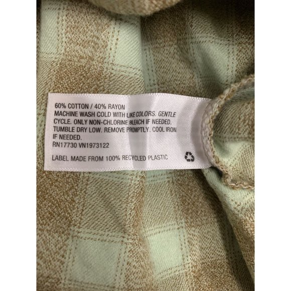 Womens Plus Size Plaid Crewneck Balloon Long Sleeve Flannel Blouse Ava & Viv Gre - Picture 7 of 8